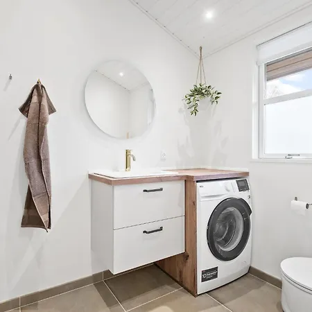 Stunning In With Wifi Holiday home *